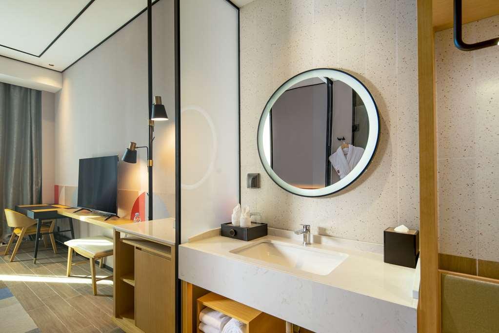 Hilton Garden Inn Shenzhen Airport,Enjoy 24-Hour One Way Free Delivery From Hotel To Shenzhen Baoan Airport On The Hour Quarto foto