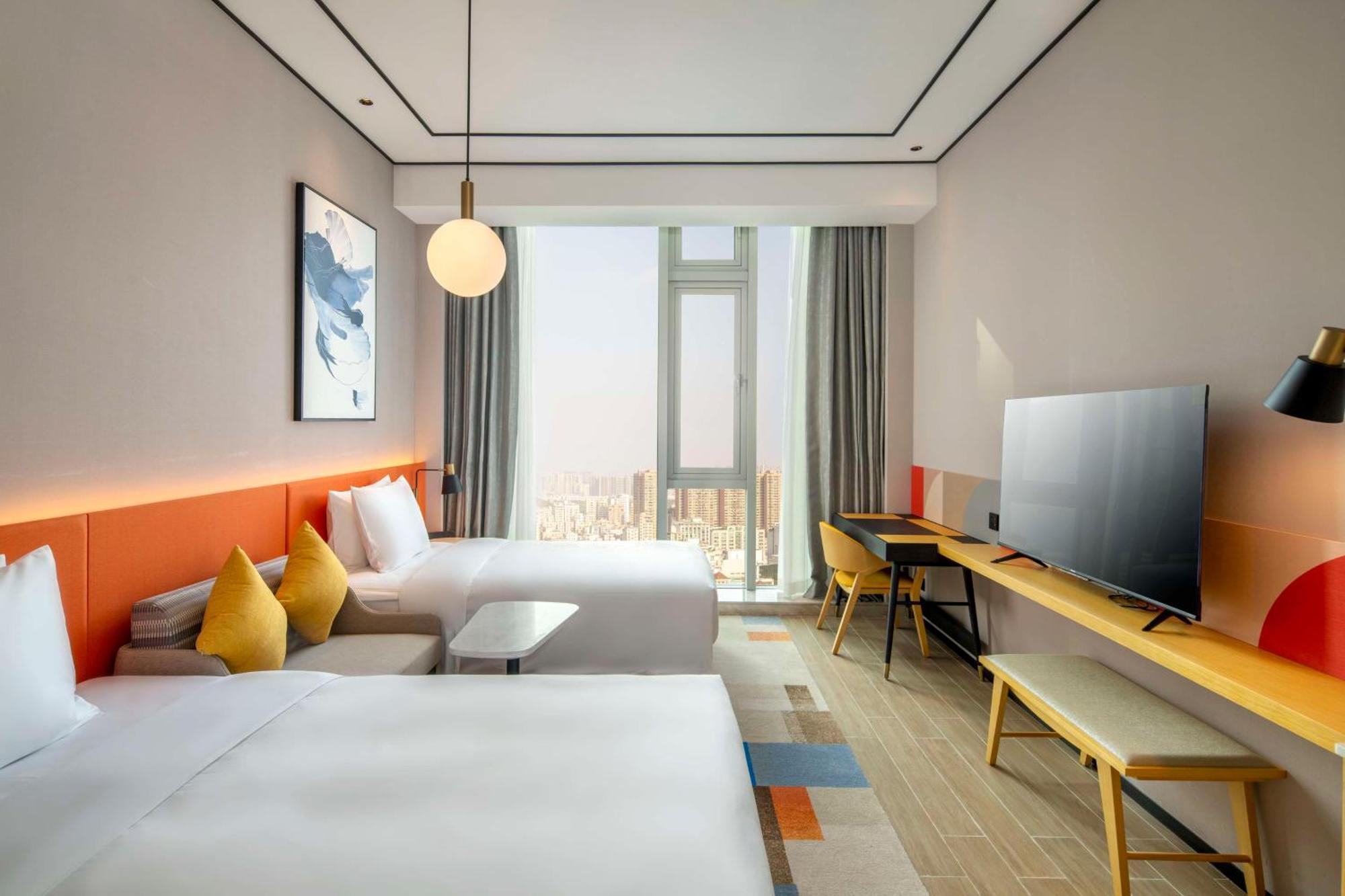 Hilton Garden Inn Shenzhen Airport,Enjoy 24-Hour One Way Free Delivery From Hotel To Shenzhen Baoan Airport On The Hour Exterior foto